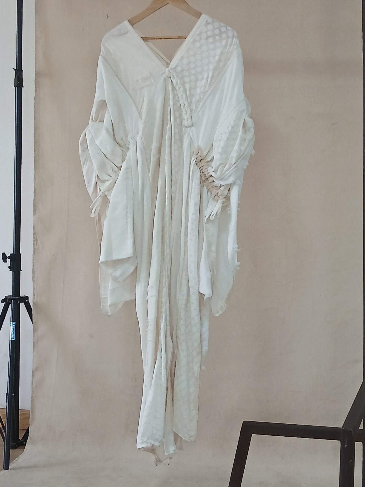 Ivory Textured Mixed-Panel H-Idah Kaftan